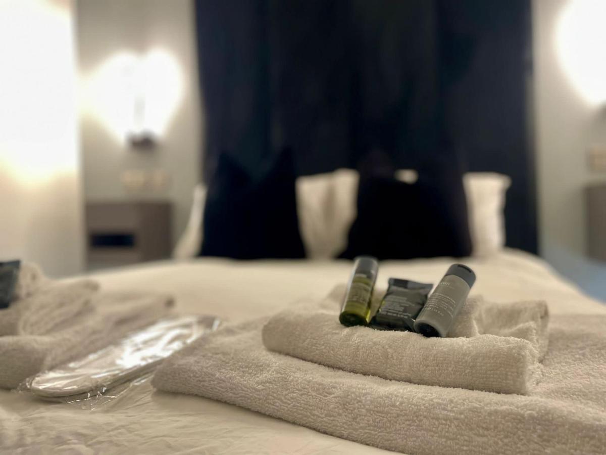 Royal Mile Apartment 2Bedroom Edynburg Zewnętrze zdjęcie